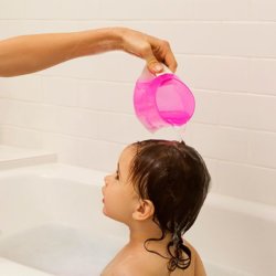 Munchkin мягкий кувшин розовый для мытья волос от 6 мес