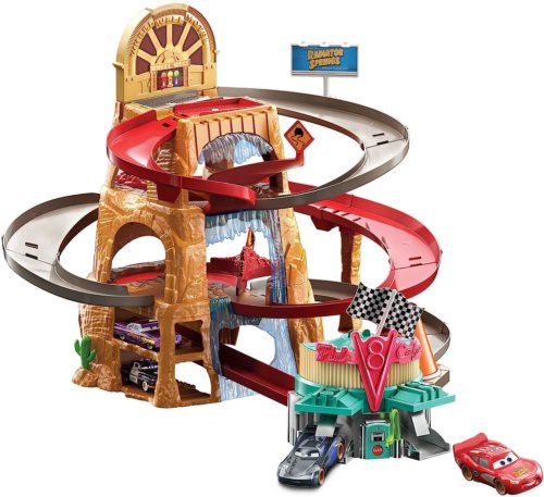 Disney Cars Radiator Springs Mountain Race Playset