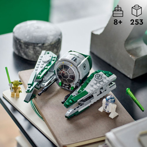 LEGO Star Wars Yoda’s Jedi Starfighter 75360