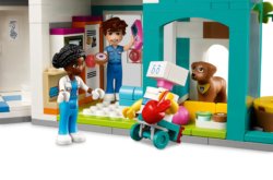 LEGO Friends Городская больница Хартлейк 42621