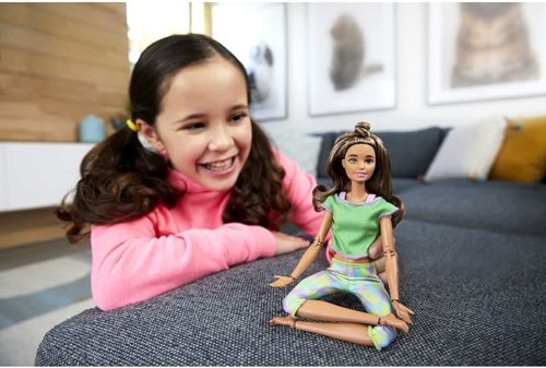 Barbie Made to Move Шатенка