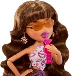 Bratz Original Fashion Doll Yasmin