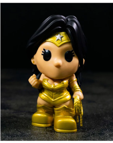 Ooshies DC Golden Wonder Woman Vinyl Edition