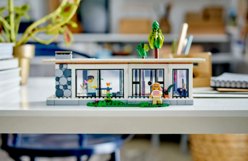 LEGO Creator 3-in-1 Современный дом 31153