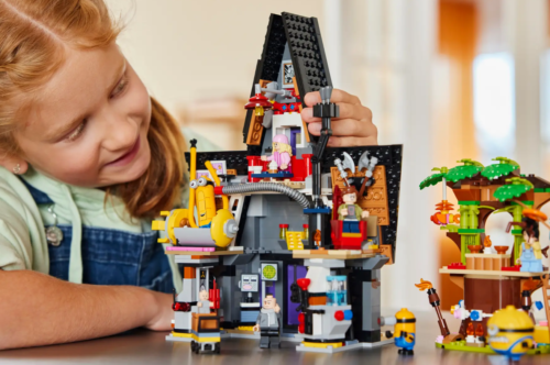 LEGO Despicable Me Миньоны и семейный особняк Грю 75583